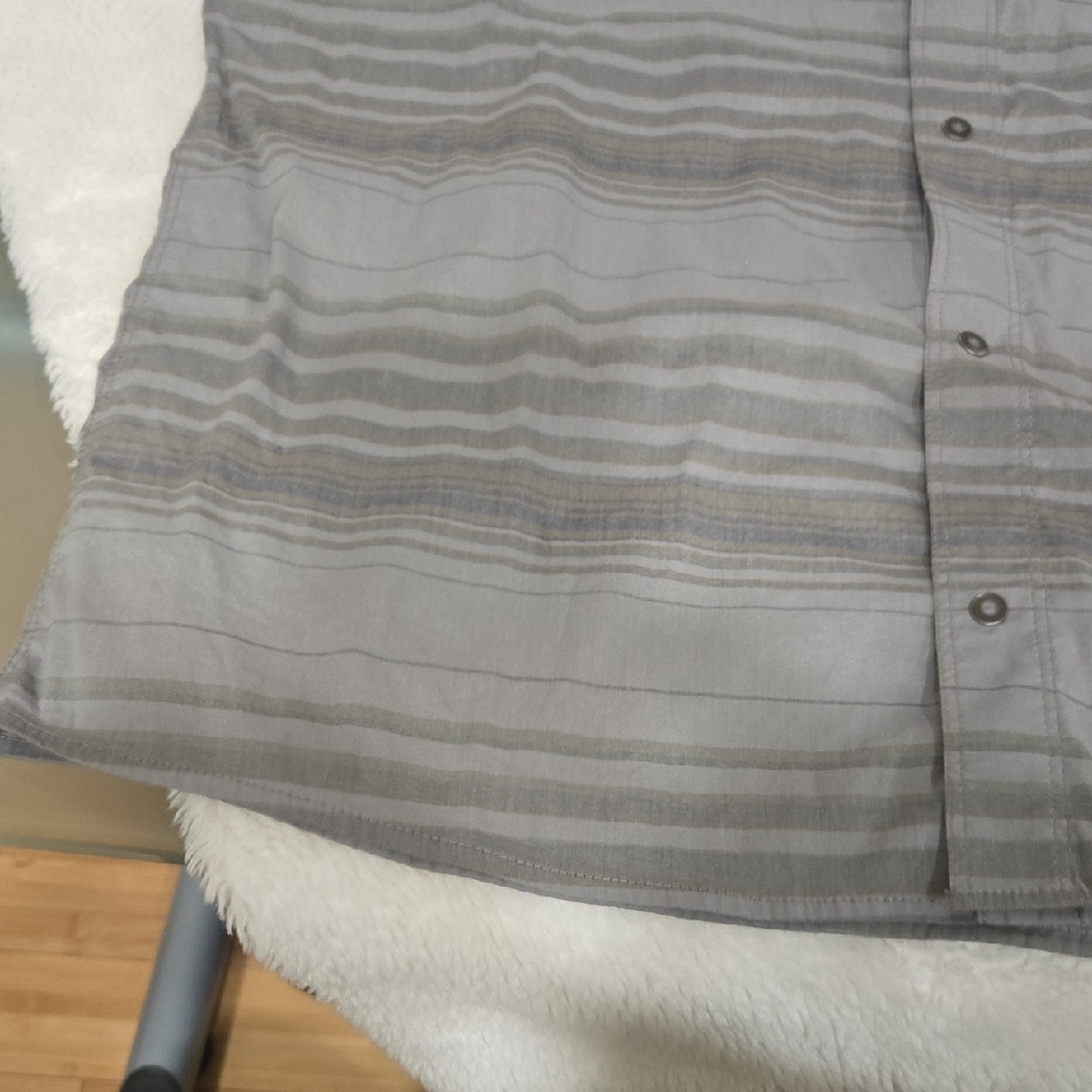 Kuhl Gray and Brown Striped Men's Shirt - Picture 3 of 15
